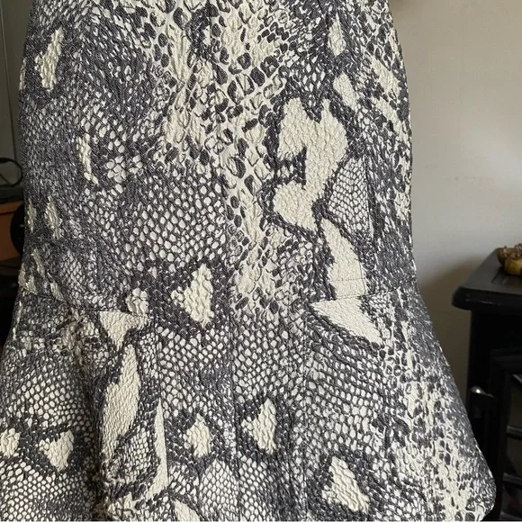 YIGAL AZROUEL CREAM BLACK ANIMAL PRINT MINI DRESS - Picture 10 of 15